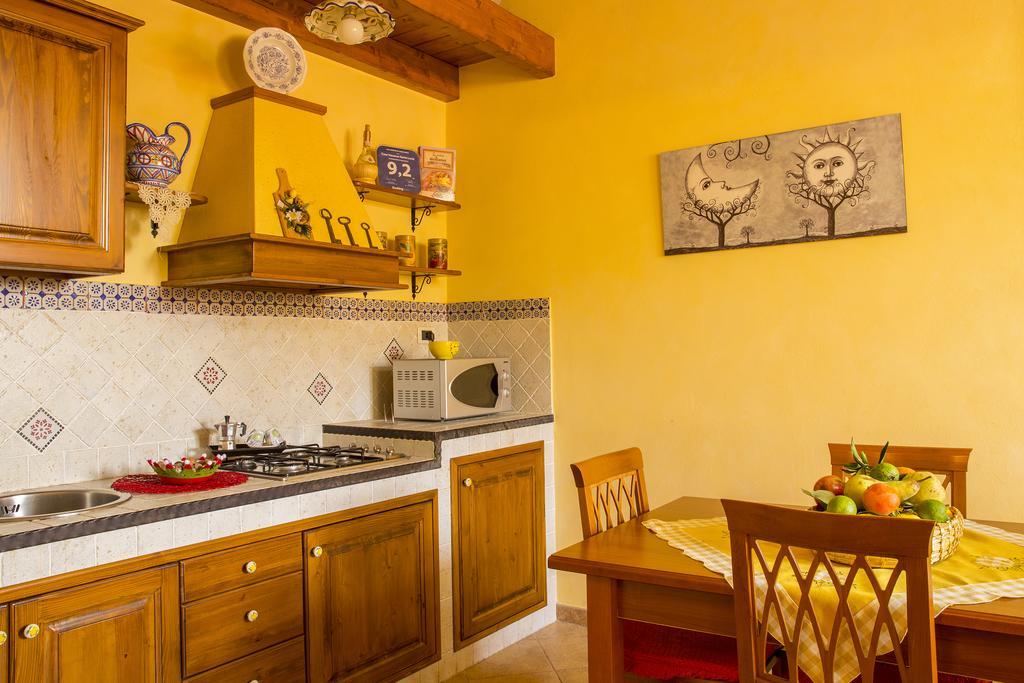 Casa Vacanze Caccamo Santa Lucia Exterior photo